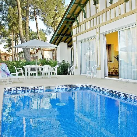 Odalys Domaine Les Greens Du Bassin D'arcachon 3* Гюжан-Местрас