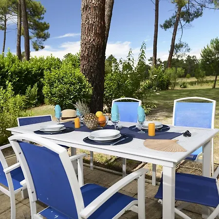 Holiday park Odalys Les Greens Du Bassin